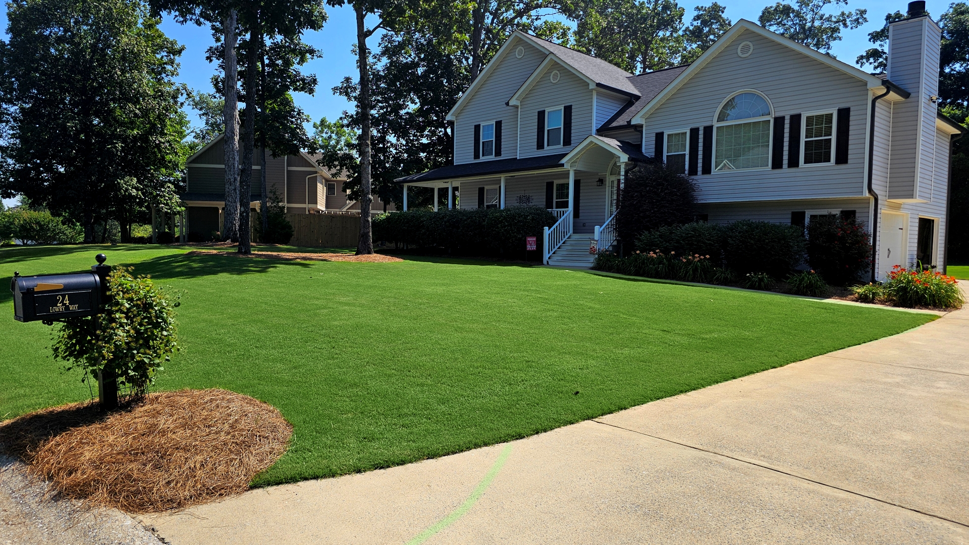 Weed control lawn treatments shaw woods cartersville ga